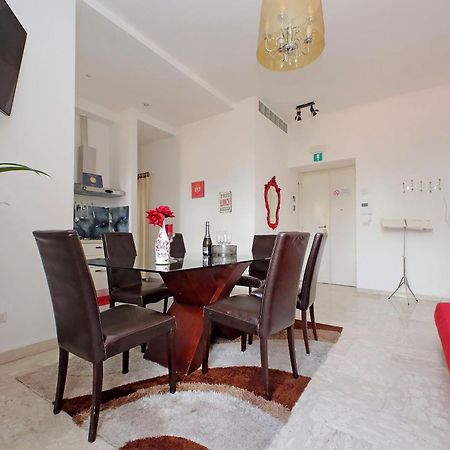 Apartamento Luxury Domus Amadeus Roma Exterior foto